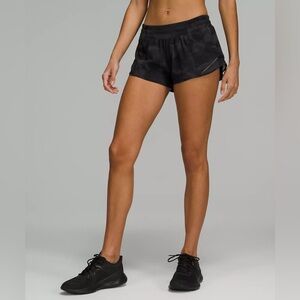 Lululemon hotty hot low rise shorts